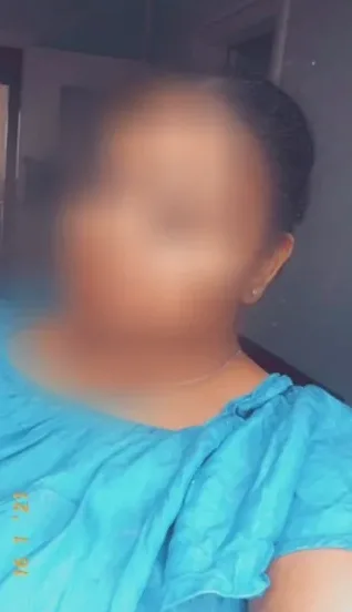 Carlijn, 29