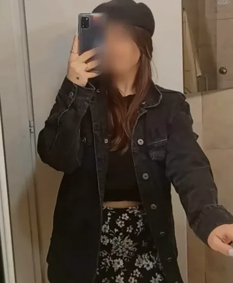 Chantal, 29