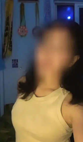 Cynthia, 22