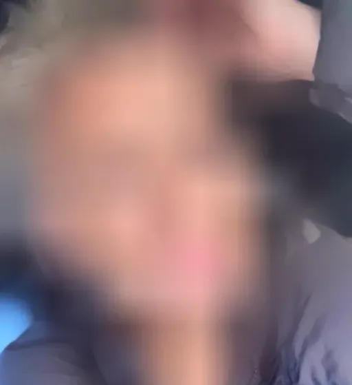 Dilara, 32
