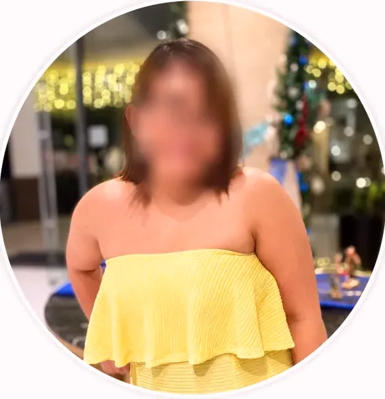 Laura, 32