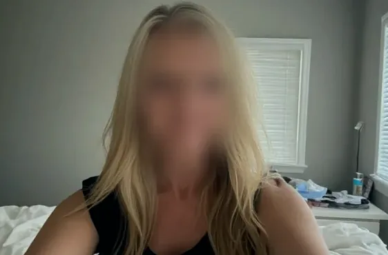 Lieke, 36