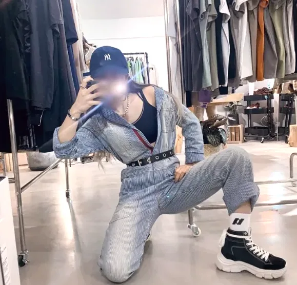 Sofie, 28
