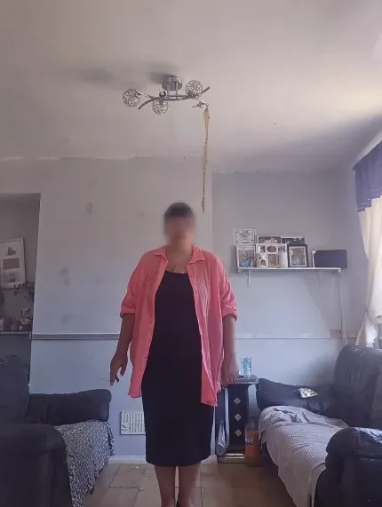 Vera, 35