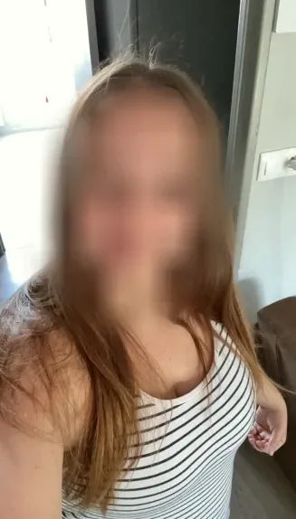 Zainab, 29